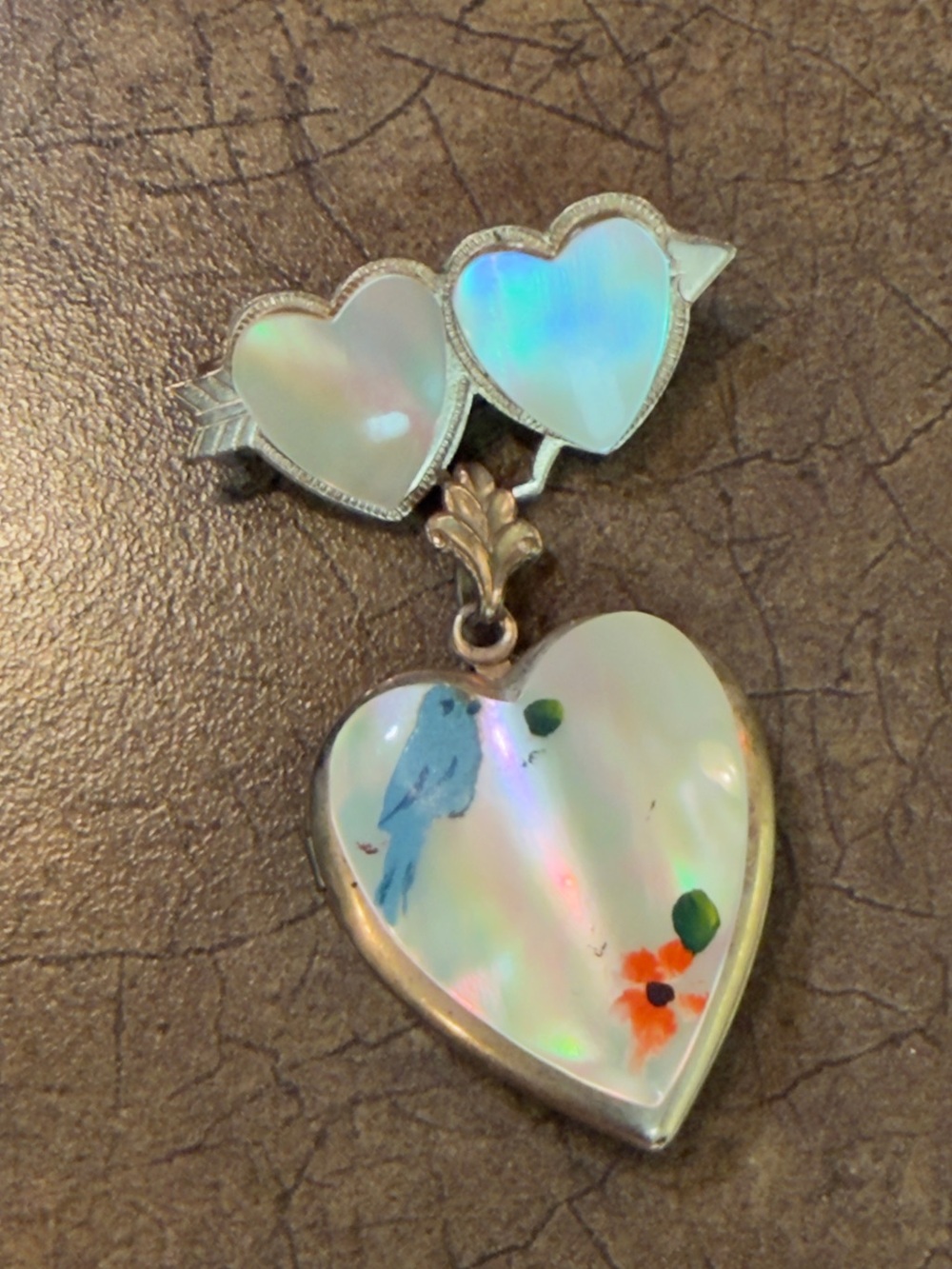 Heart-Shaped Mother-of-Pearl Pendant Brooch with Painted Bird